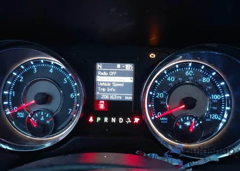 2013 Chrysler Town & Country Touring из США, поврежденный, VIN 2C4RC1BG4DR557665